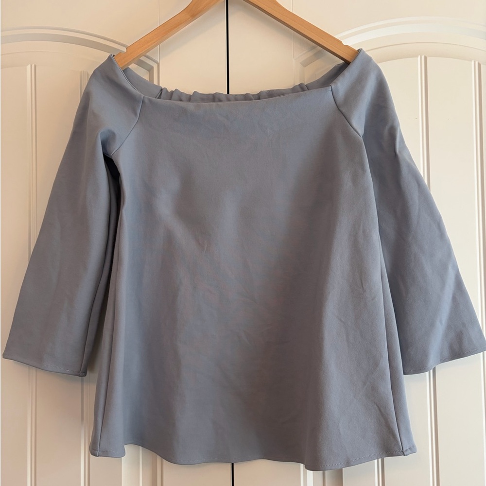 TUCKERNUCK Miranda Ponte Knit Stretch Off The Shoulder Blue Top Women's Sz Small